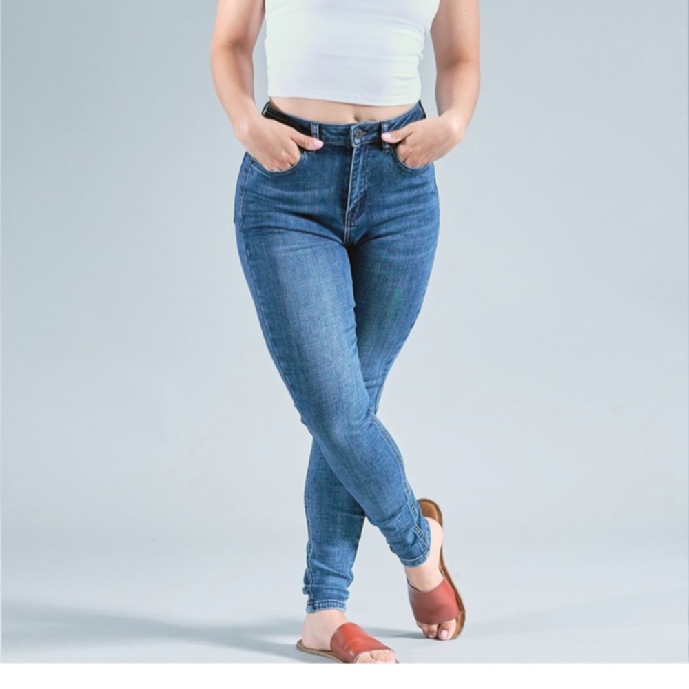 Paragon High Rise Skinny Jeans